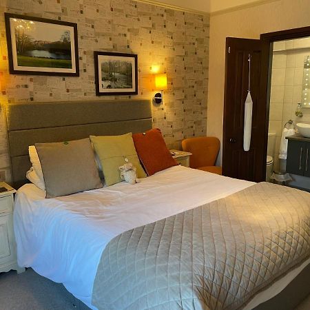 Glenville House - Adults Only - Incl Free Off-Site Health Club With Swimming Pool, Hot Tub, Sauna & Steam Room باونيس أون وينديرمير المظهر الخارجي الصورة
